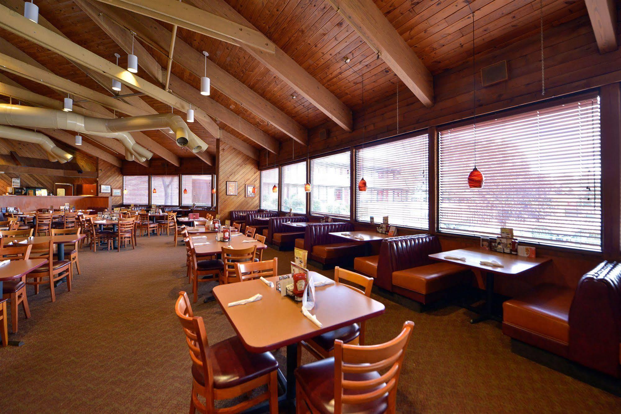 Days Inn By Wyndham Doswell \/ Kings Dominion Area Экстерьер фото